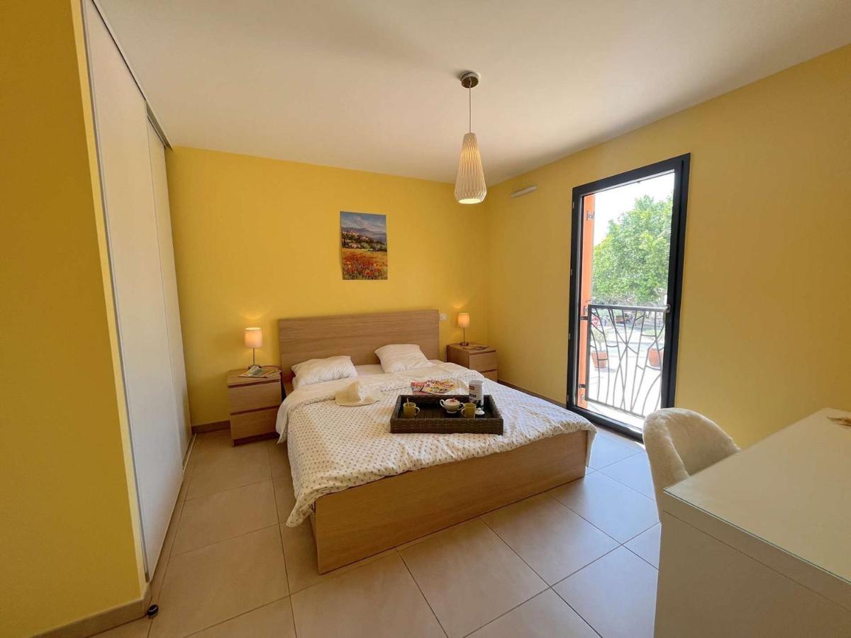 Appartement Fréjus, 3 Pièces, 4 Personnes - Fr-1-226a-290 Fréjus