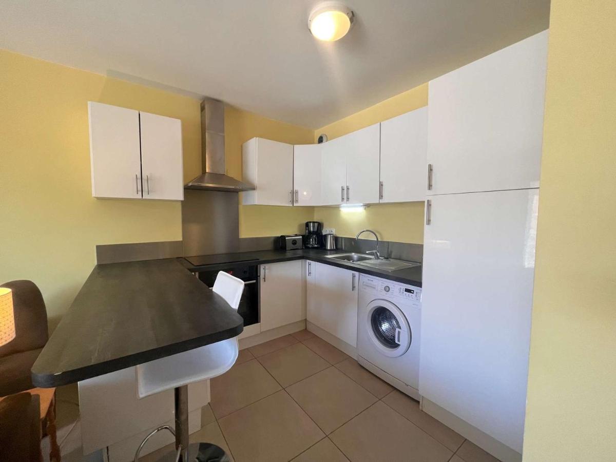 Appartement Fréjus, 3 Pièces, 4 Personnes - Fr-1-226a-290